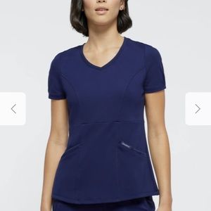 NWT Jaanuu scrub top